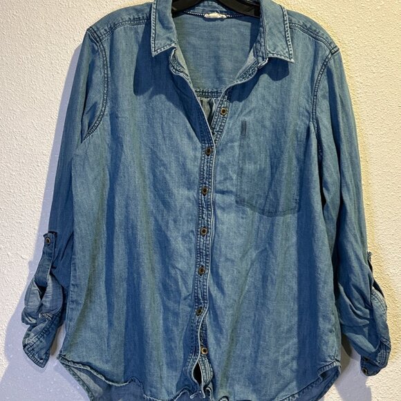 Pilcro Tops - PILCRO Denim Button Up Shirt Long Sleeve Womens LARGE Anthropologie